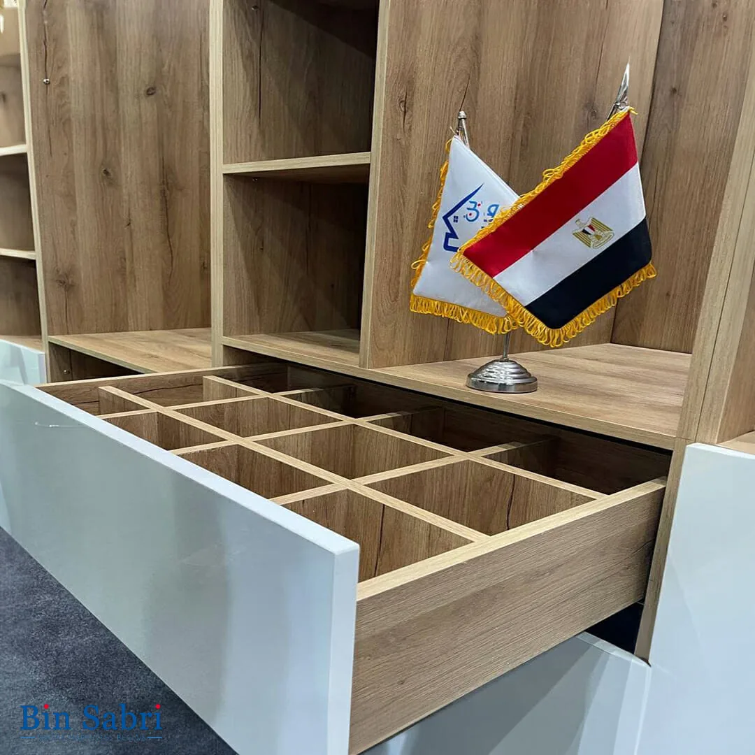 غرف تبديل ملابس