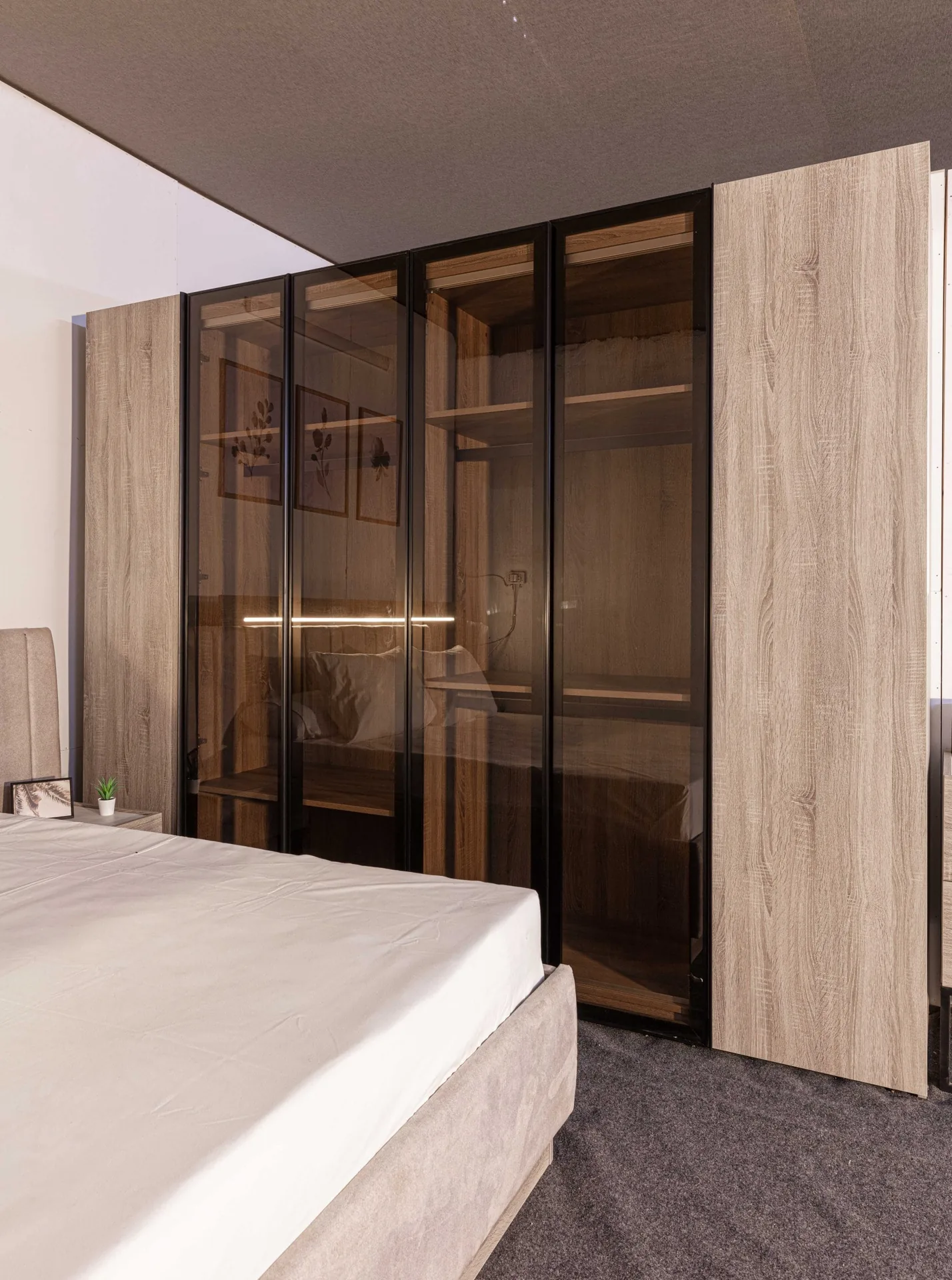 Bedroom #805 — 6